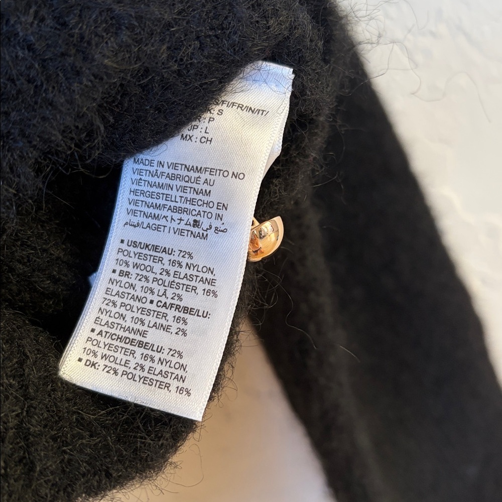 Amazon Essentials Fuzzy Cardigan - Picture 5 of 5